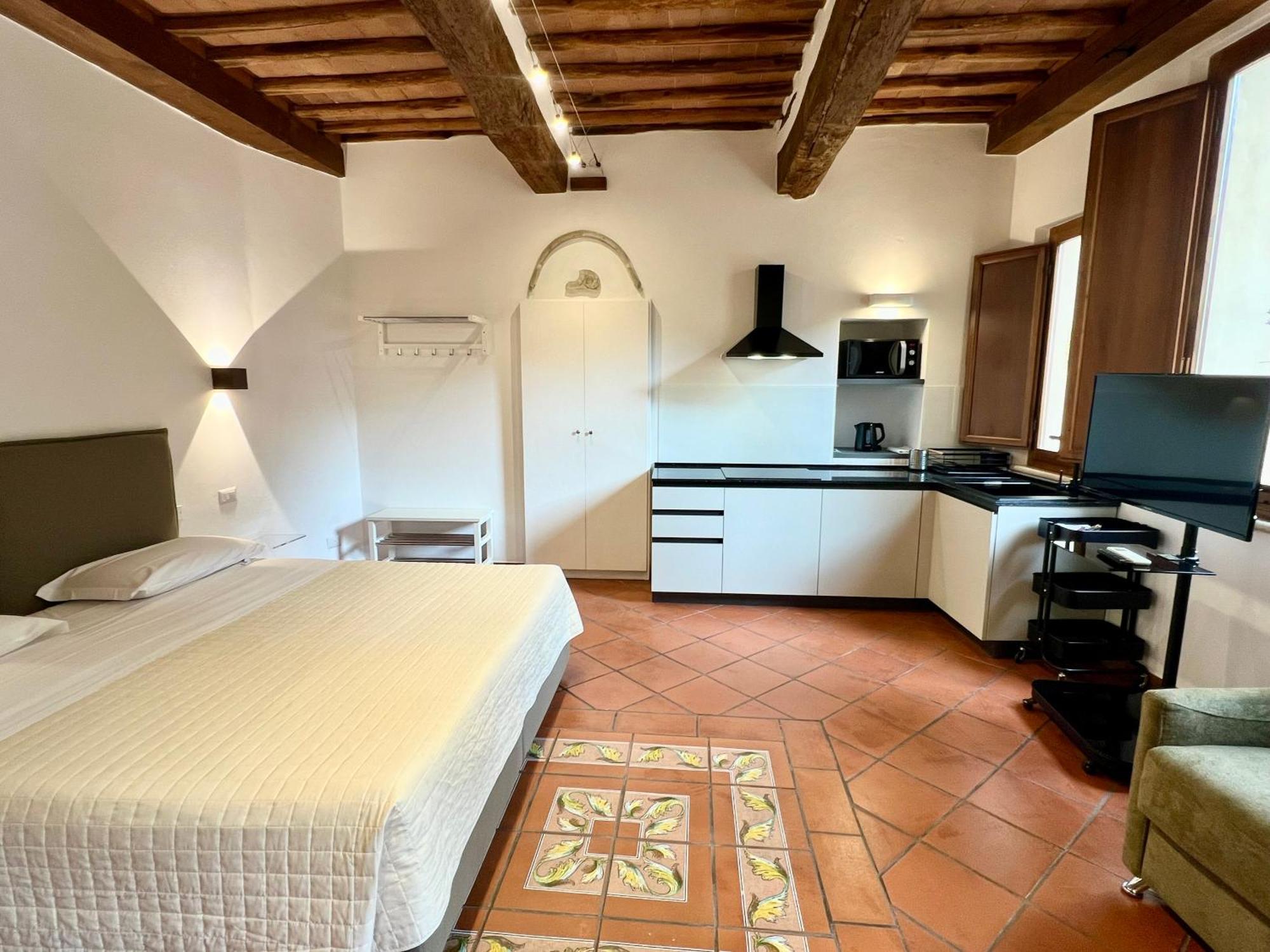 Regis 2* Siena