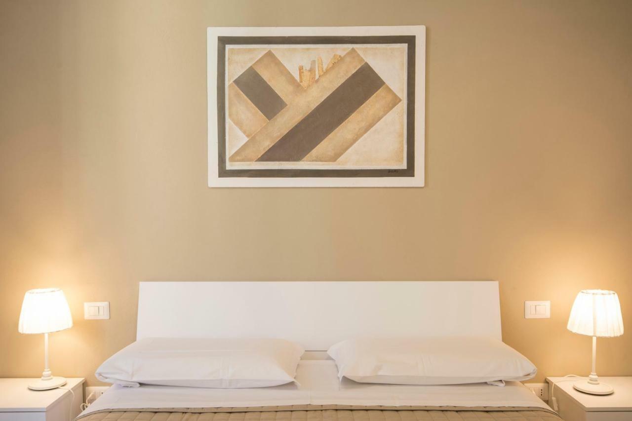 Regis Apartahotel